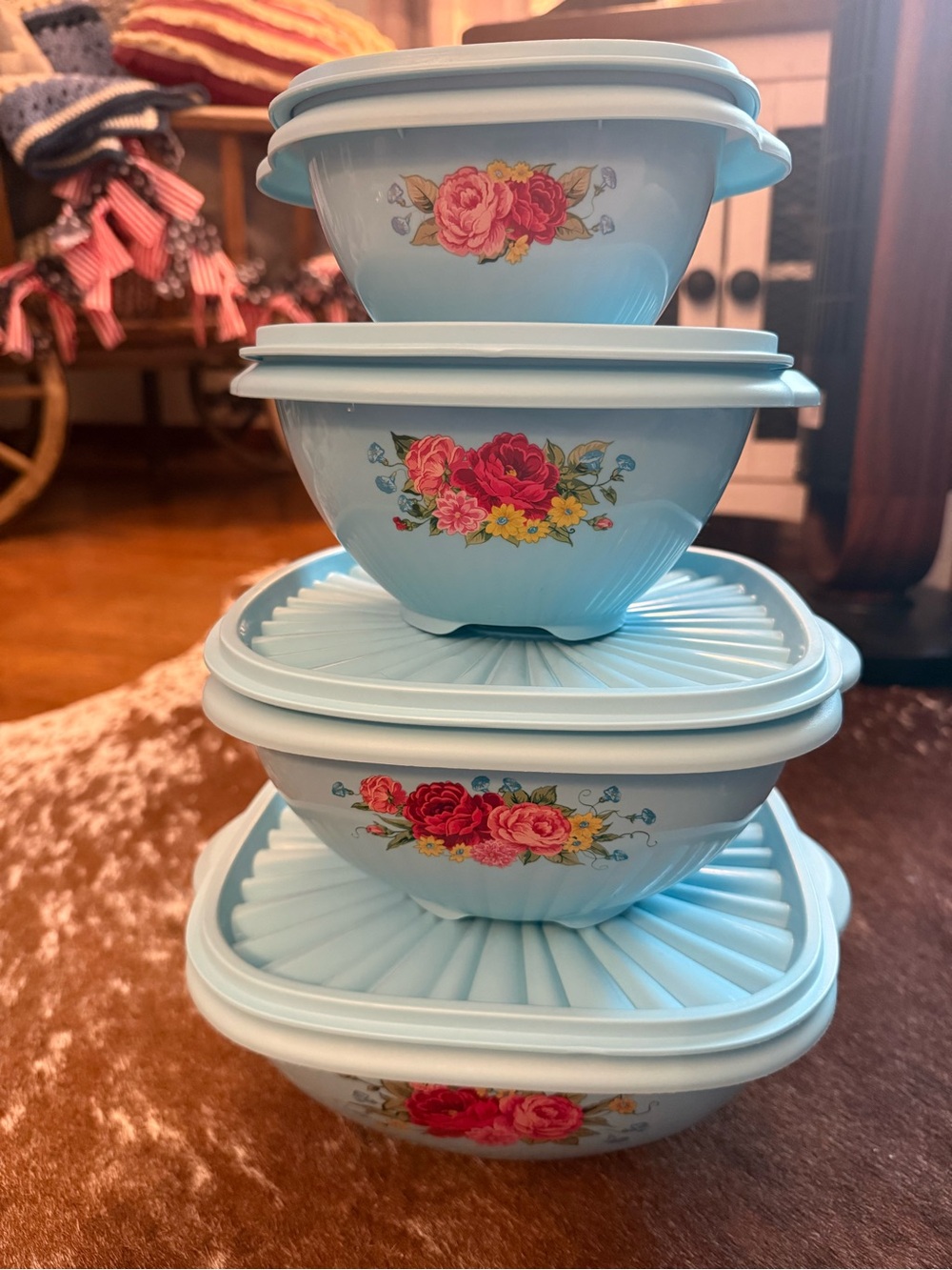 The Pioneer Woman Light Blue Floral Nesting Bowls with Lids - Picture 2 of 10